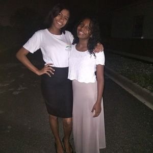 Meet your Posher, Raquel